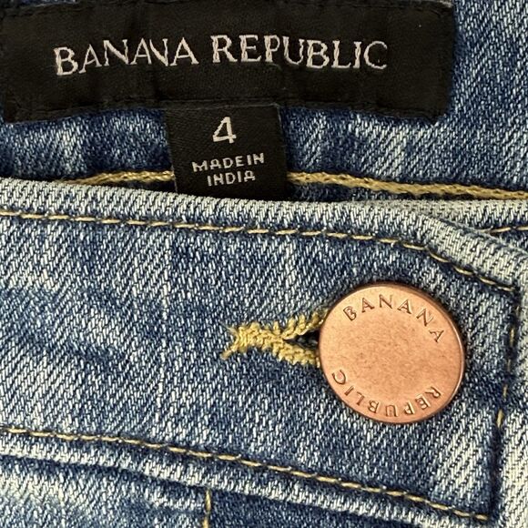 Banana Republic Button Down Pencil Jean Skirt Women Size 4 Light Blue Denim - Picture 5 of 10